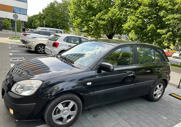 Kia Rio cena 10500 przebieg: 169792, rok produkcji 2006 z Warszawa małe 67